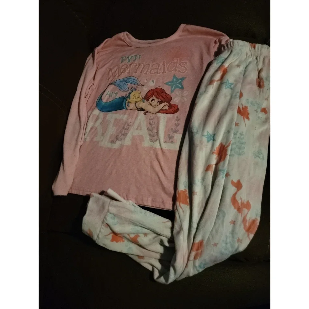 Disney princess ariel the little mermaid mermaids are real pajamas size 10 12